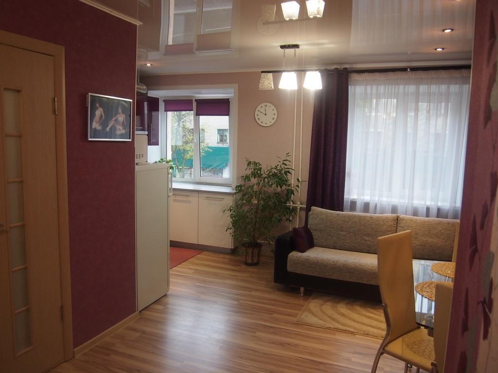 Apartment Lenin Baranavitjy Exteriör bild