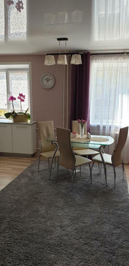 Apartment Lenin Baranavitjy Exteriör bild